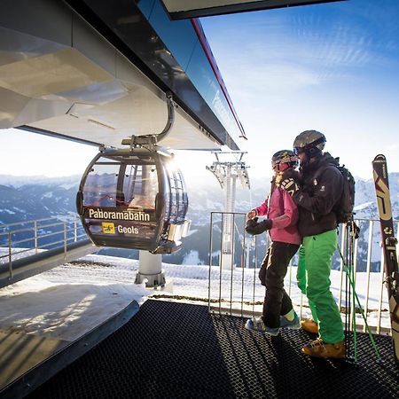 Hotel Landhaus Zillertal Fügen Esterno foto