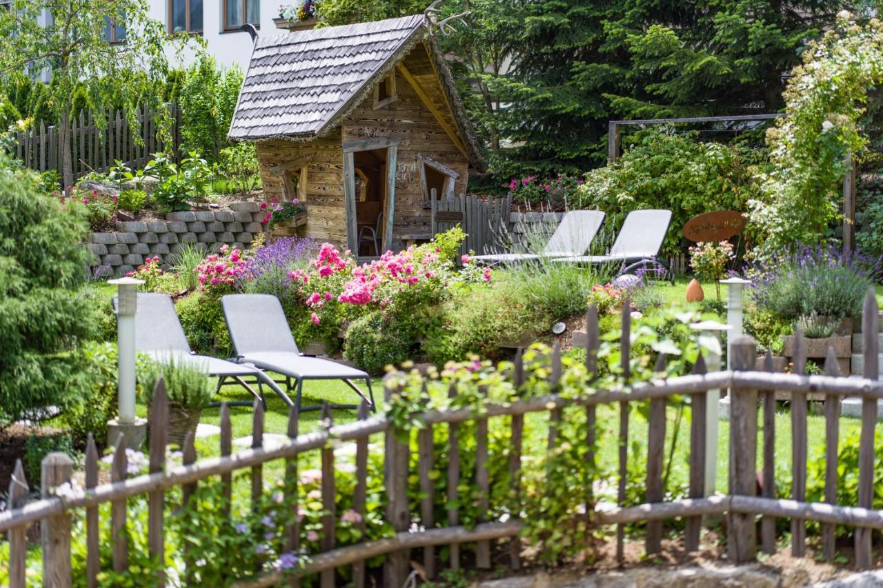 Hotel Landhaus Zillertal Fügen Esterno foto