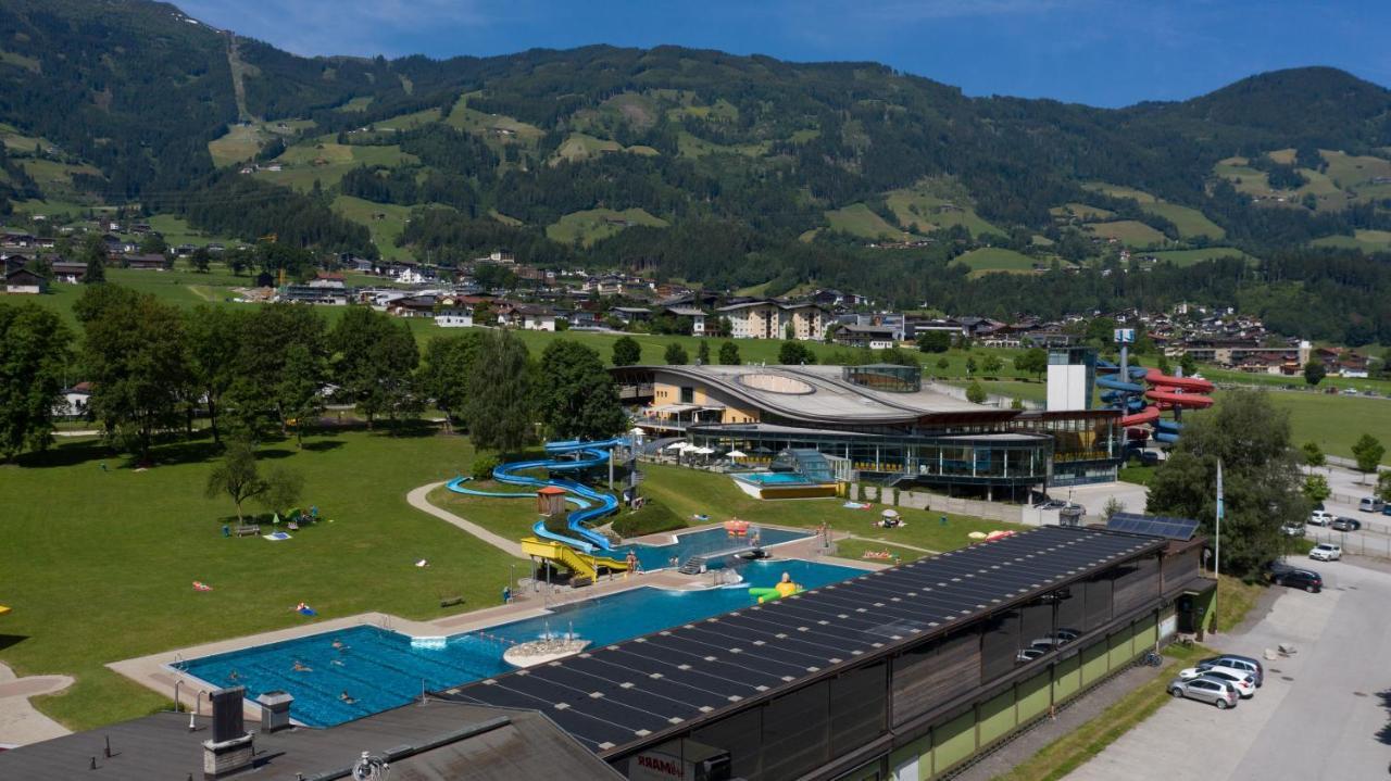 Hotel Landhaus Zillertal Fügen Esterno foto