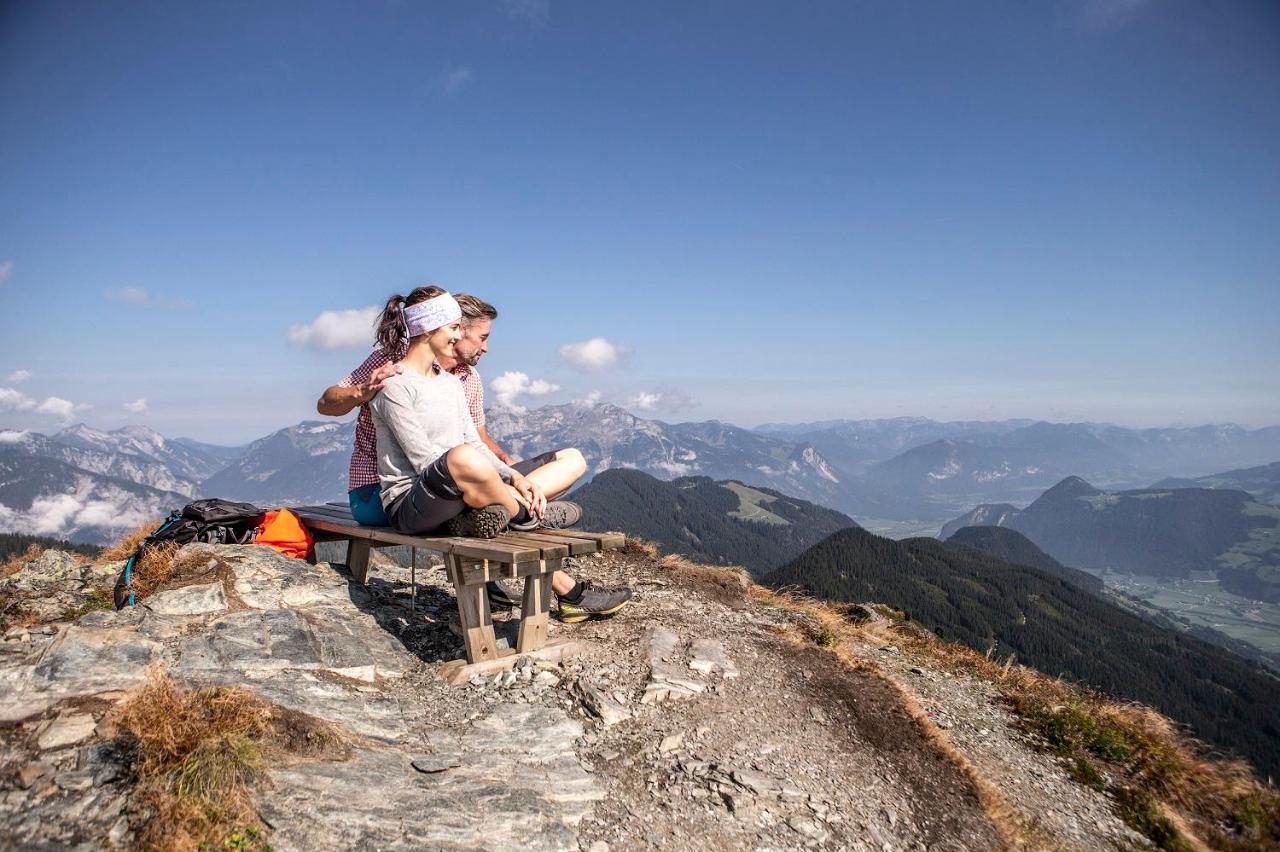 Hotel Landhaus Zillertal Fügen Esterno foto